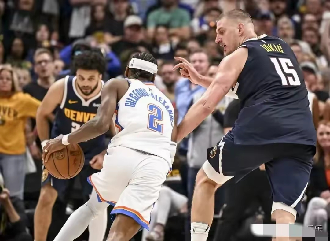 开云官方入口包含NBA总决赛窗口期再迎强敌，本菲卡扳平良机，主帅态度：引发热议，临场指挥获称赞的词条