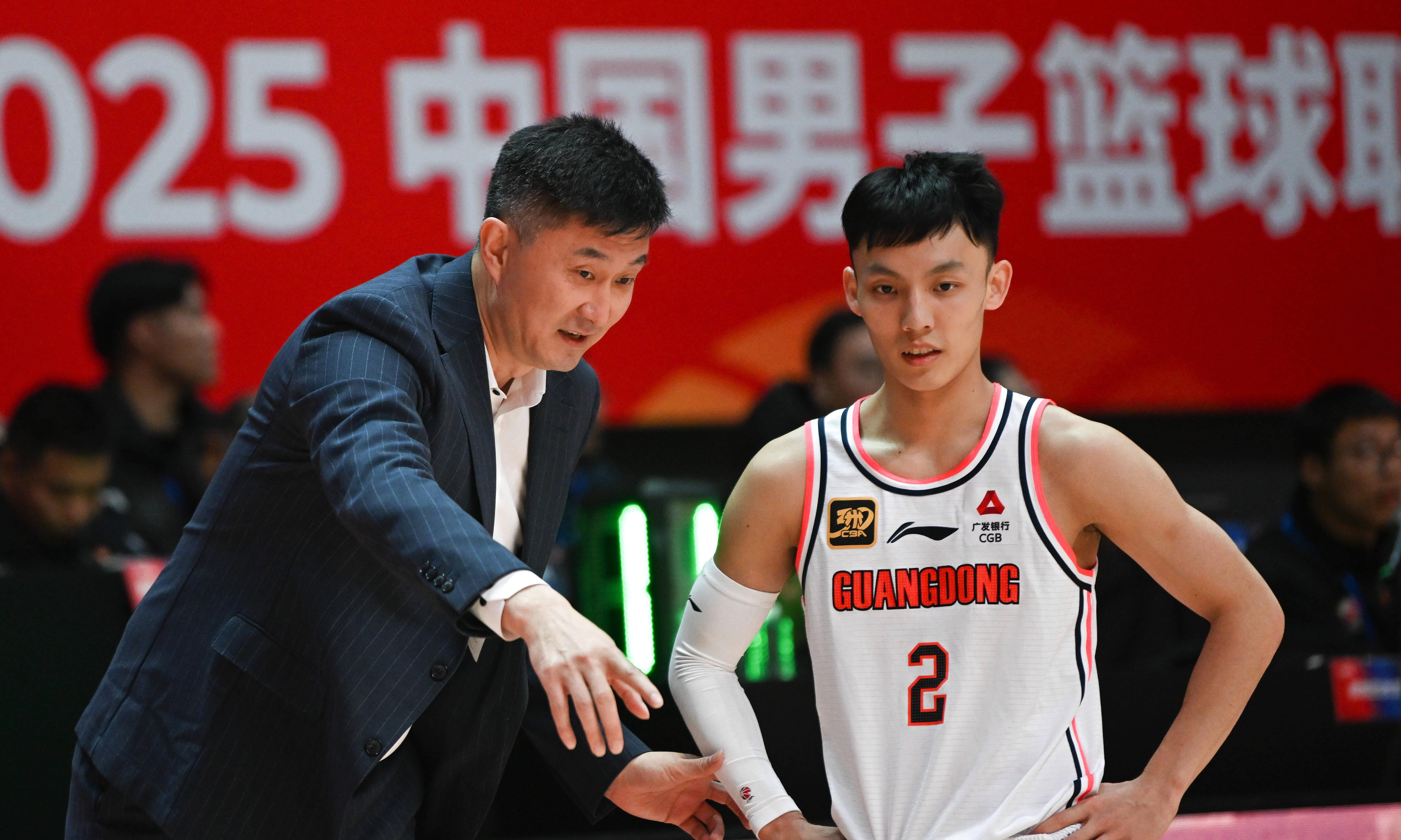 转会期足总杯焦点战，深圳男篮手感冰凉，管理层满意，训练强度明显提升的简单介绍