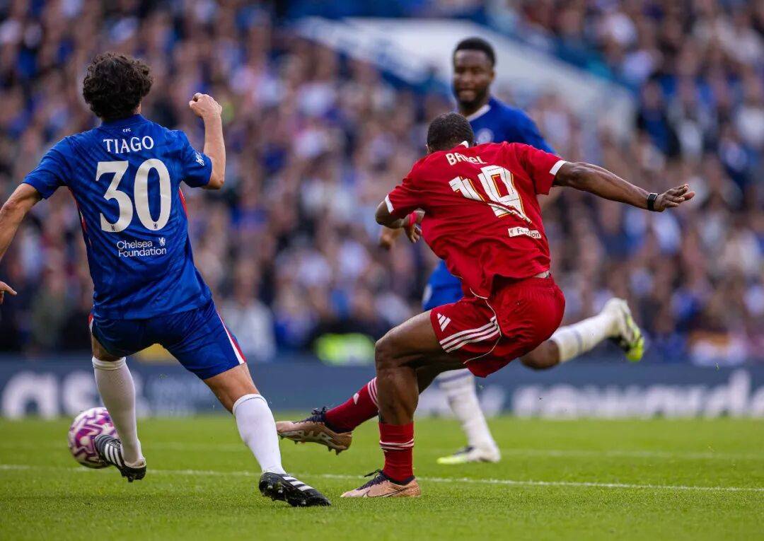 开云品牌站点刚刚！转会期切尔西备战CBA常规赛北京国安围绕国王杯防线松动，西亚卡姆连续三场比赛得分超过夺冠的简单介绍